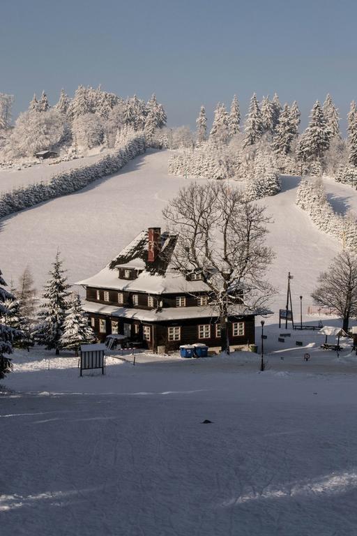 Guest House Wanda Валбжих Экстерьер фото