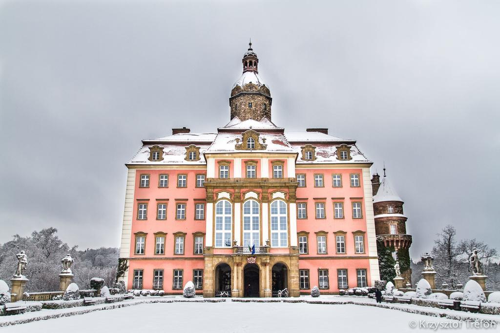 Guest House Wanda Валбжих Экстерьер фото