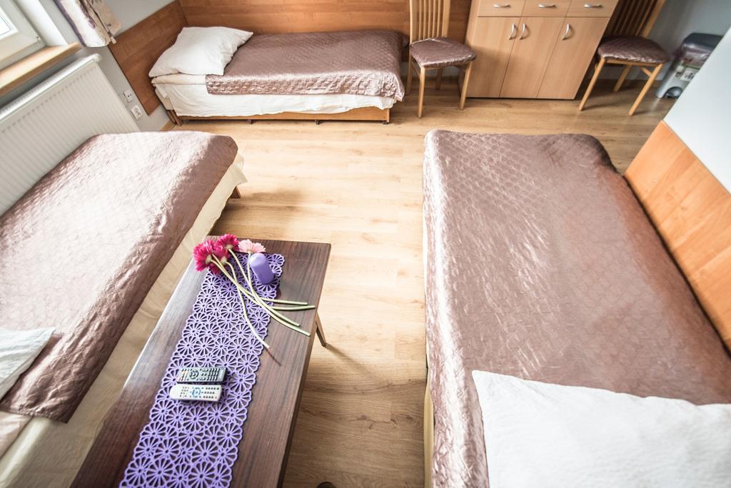 Guest House Wanda Валбжих Экстерьер фото